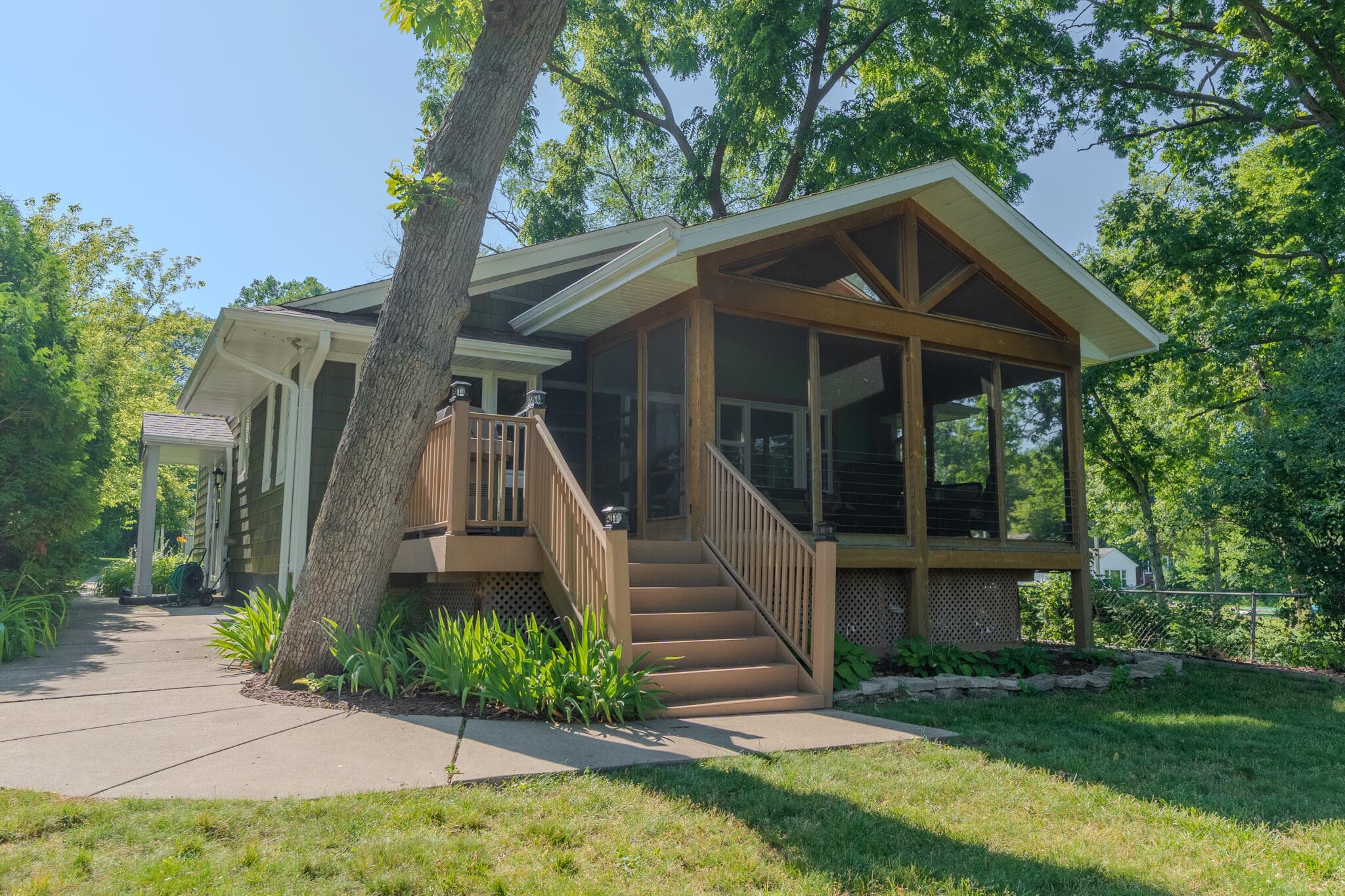2712 Nagawicka Ave, Delafield
