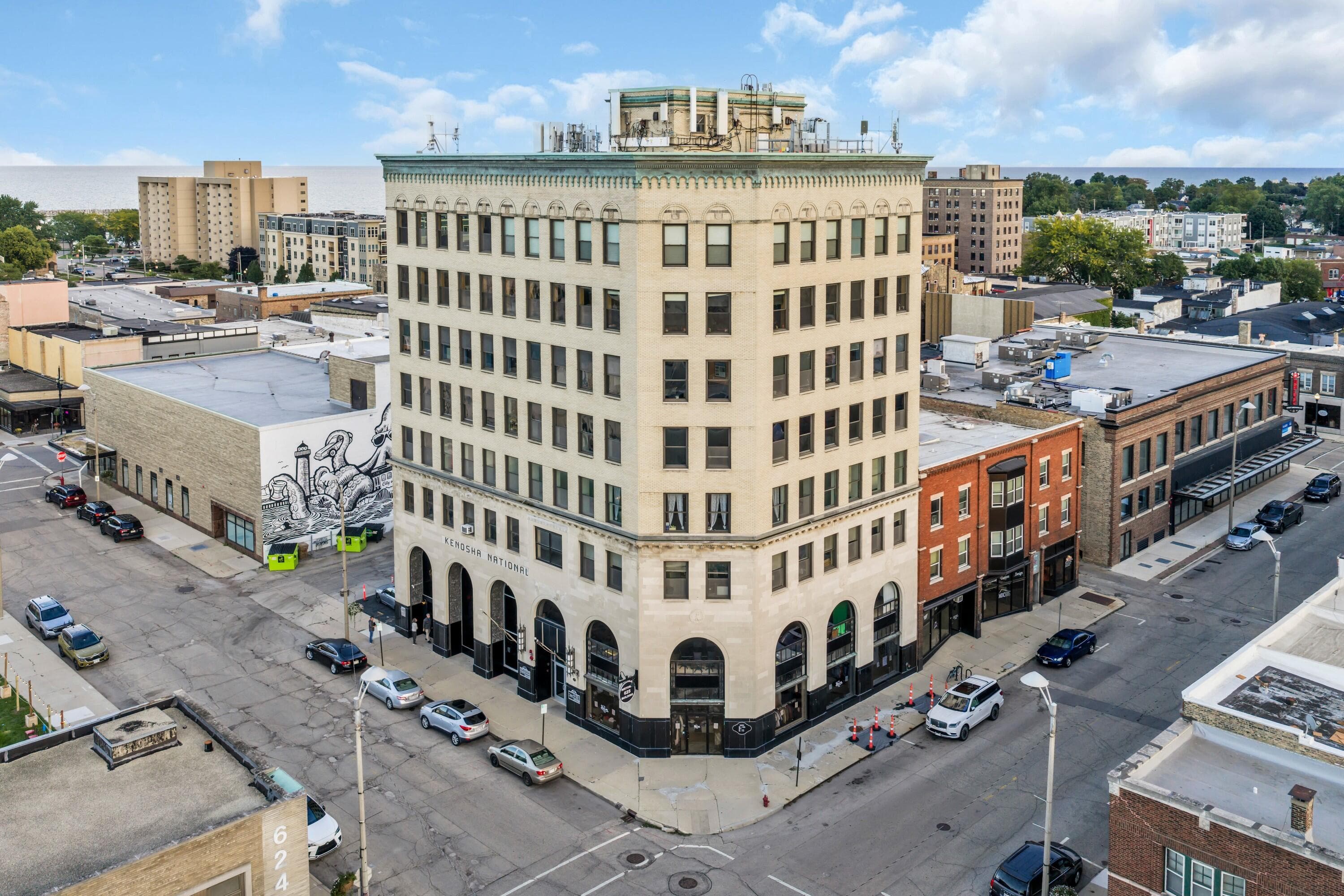 625 57th St, Kenosha